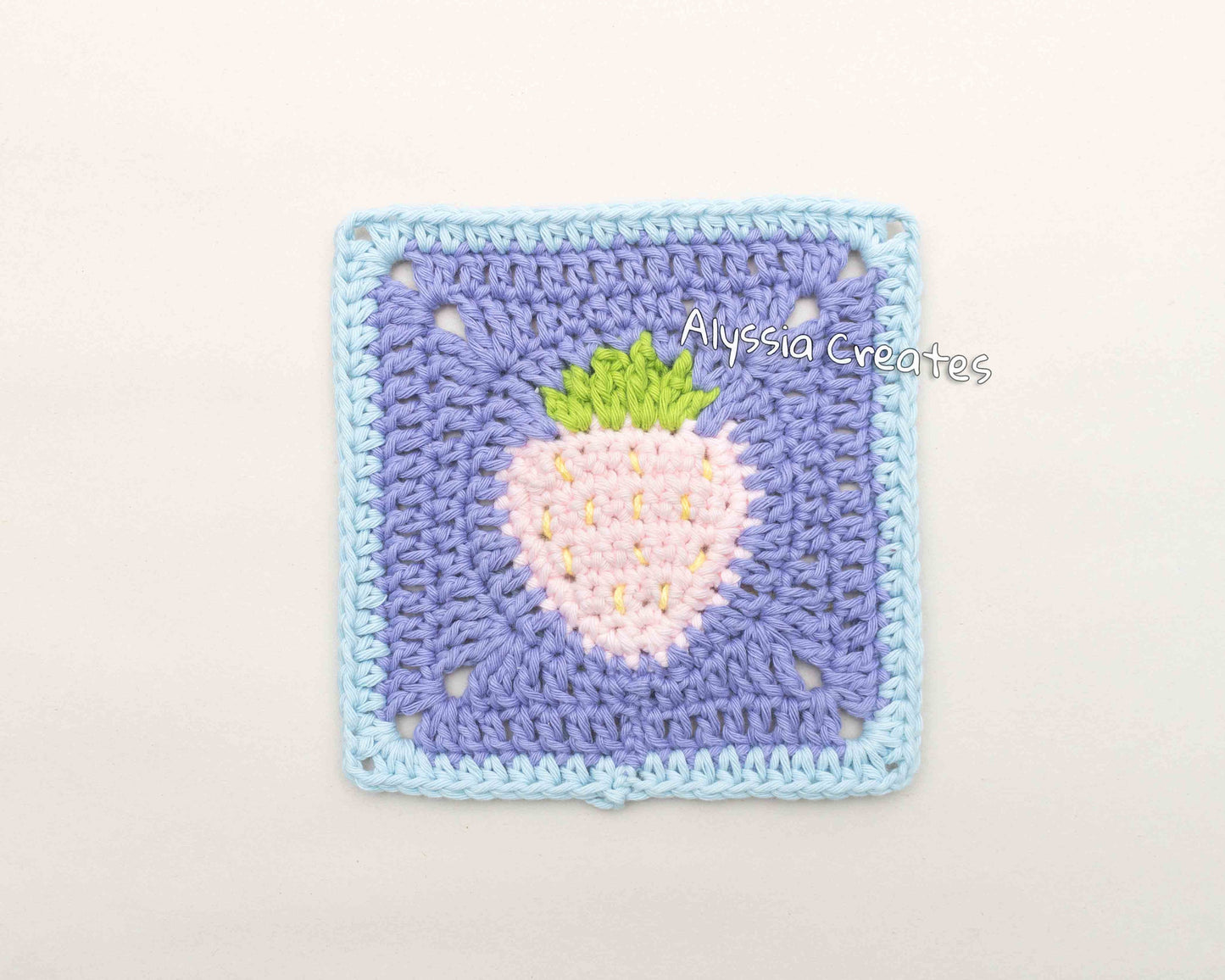 Strawberry Granny Square Crochet PDF PATTERN (English)
