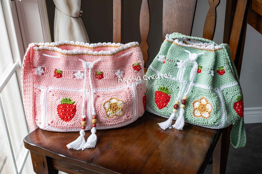 Strawberry Drawstring Crossbody Bag PDF PATTERN (English)