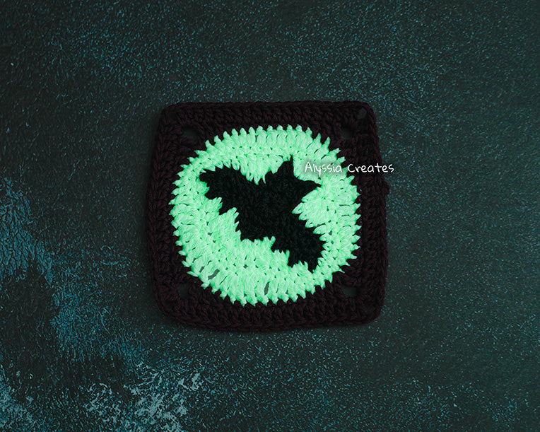 Bat with Moon Granny Square Crochet PDF PATTERN (English)
