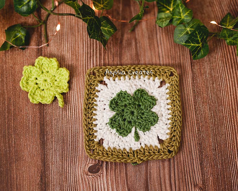 Clover Granny Square Crochet PDF PATTERN (English)