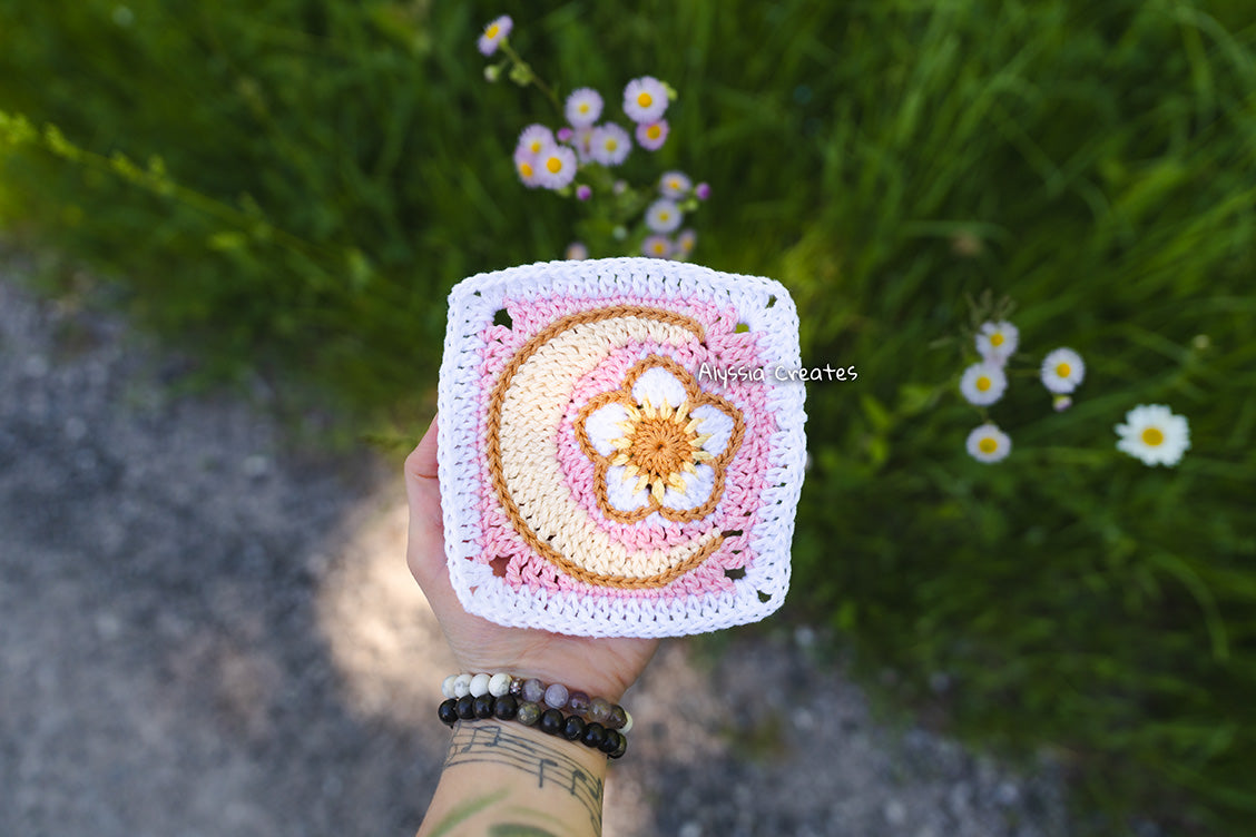 Flower with Crescent Moon Combination Granny Square Crochet PDF PATTERN (English)