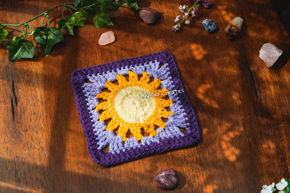 Large Sun Granny Square Crochet PDF PATTERN (English)