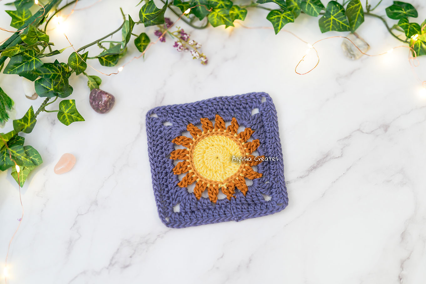 Large Sun Granny Square Crochet PDF PATTERN (English)